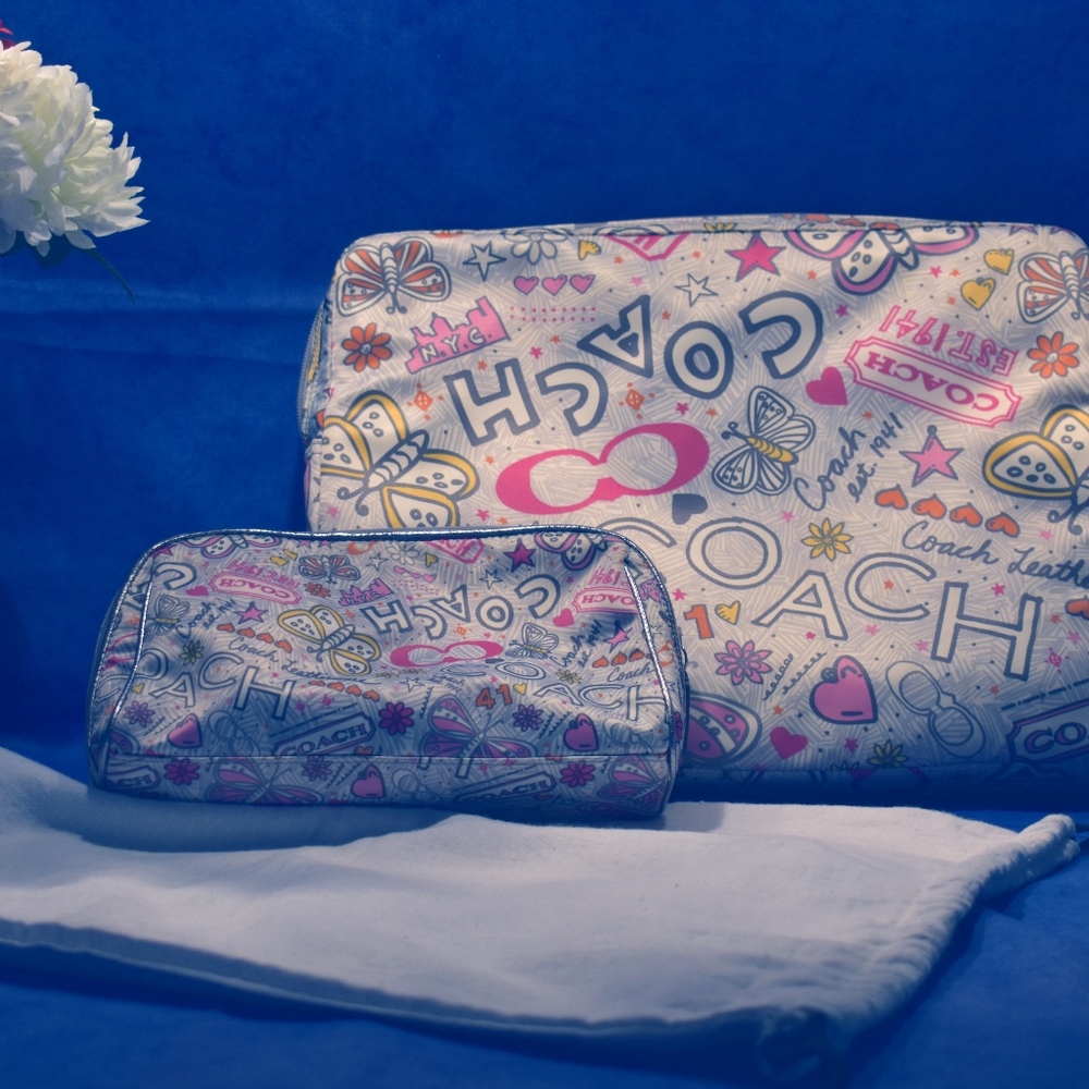 Coach laptop and cosmetic cases 001